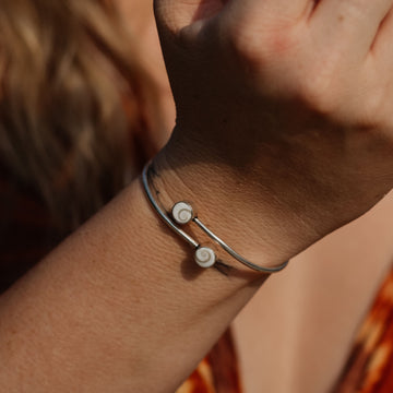 Operculi Silver Bangle