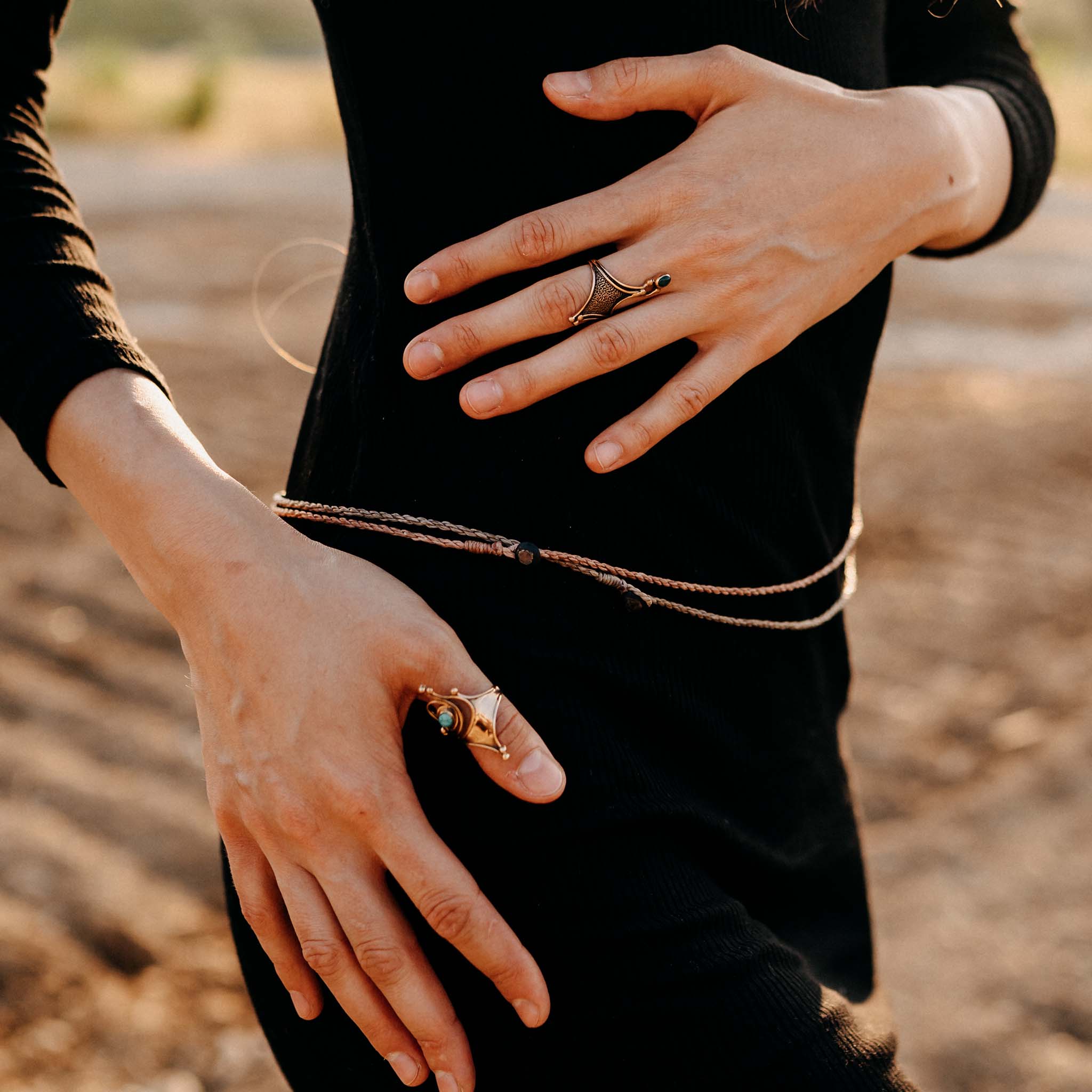 Cadena para el vientre marrón