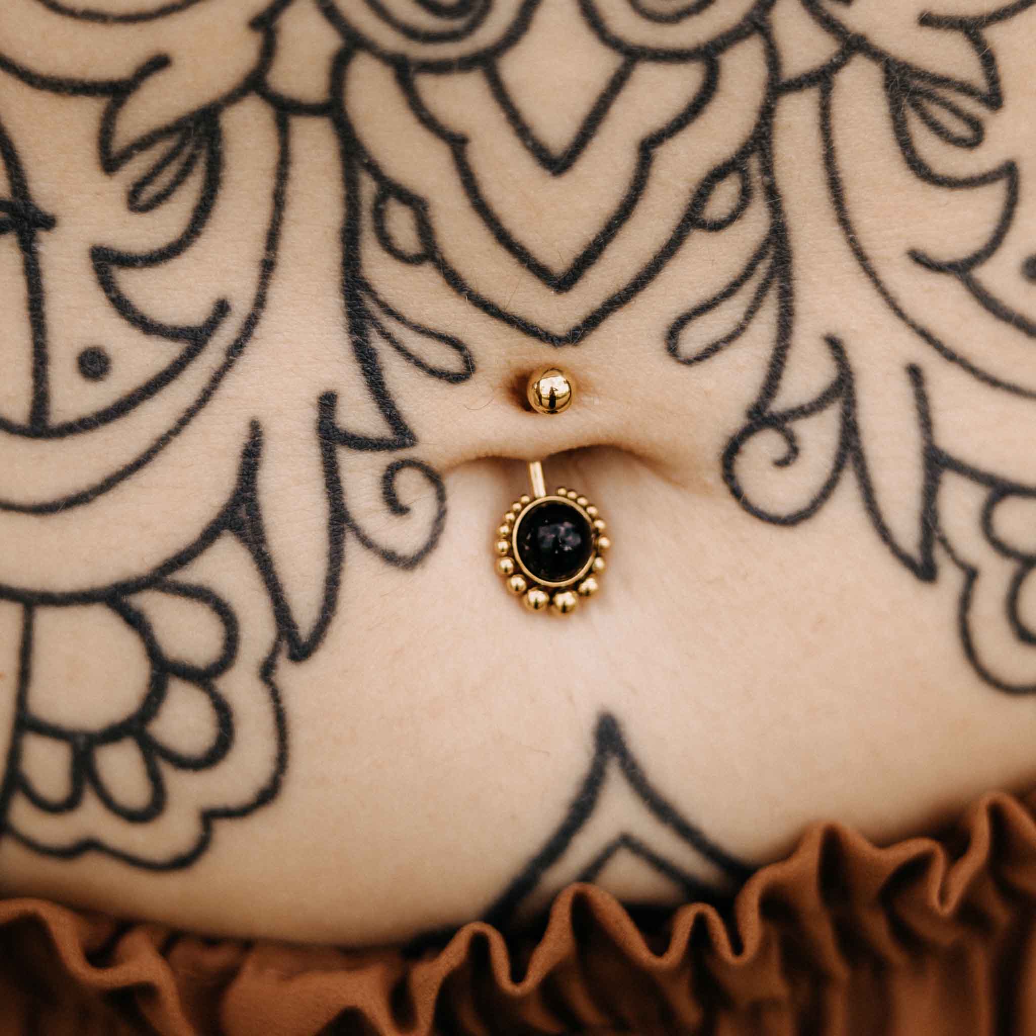 Belly button piercing Ekta Gold