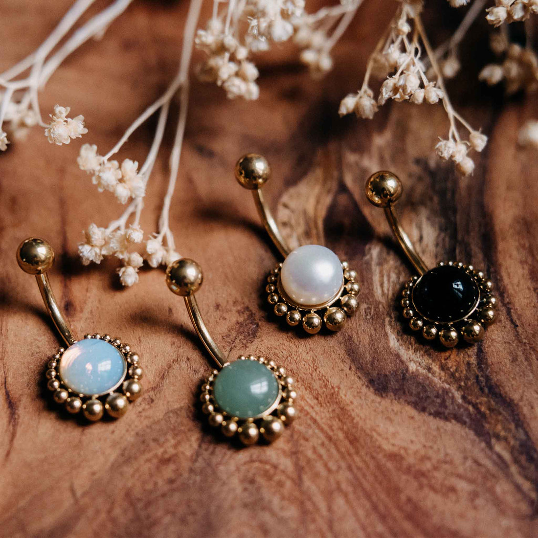 Belly button piercing Ekta Gold