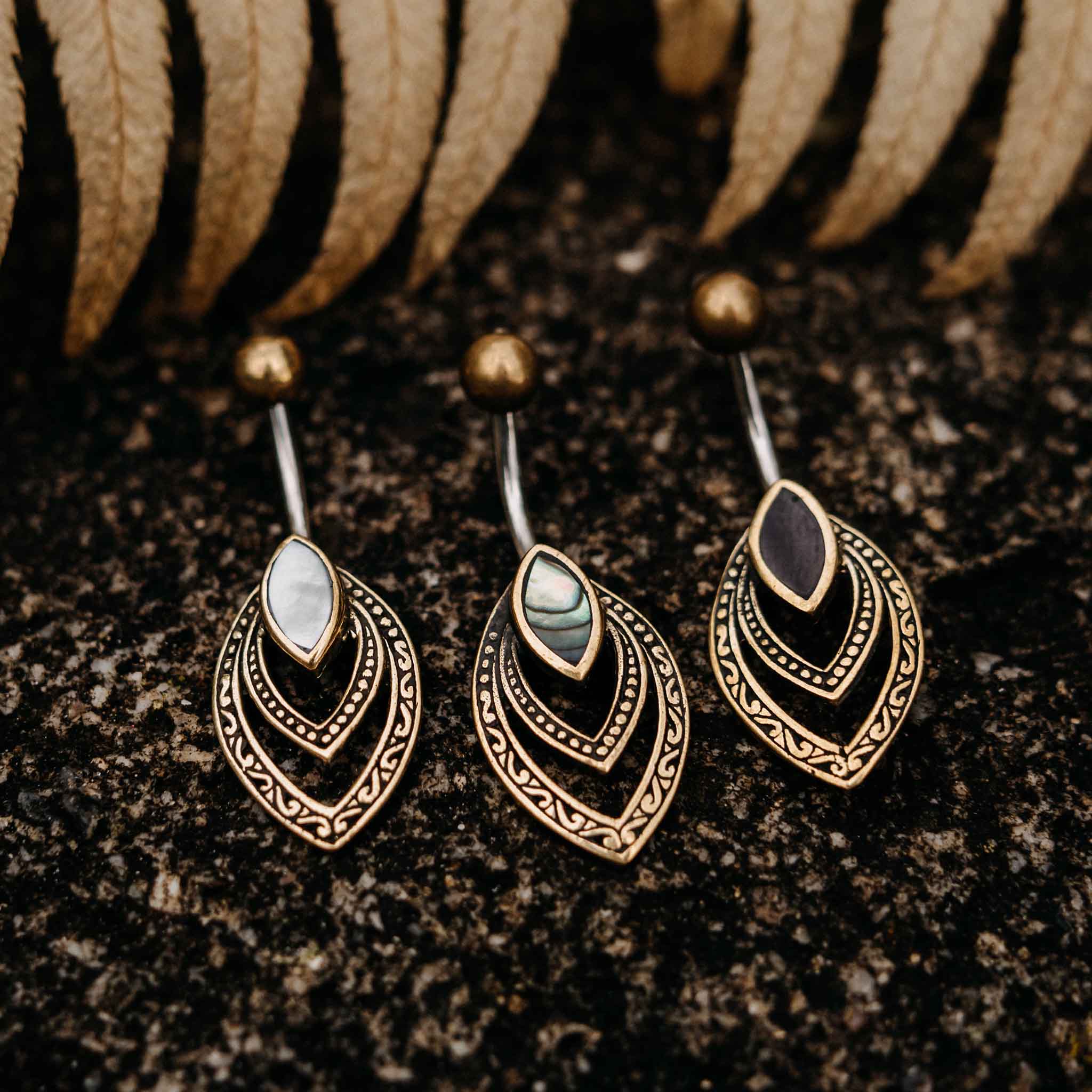 Belly Button Piercing Thor Gold Healing Stone