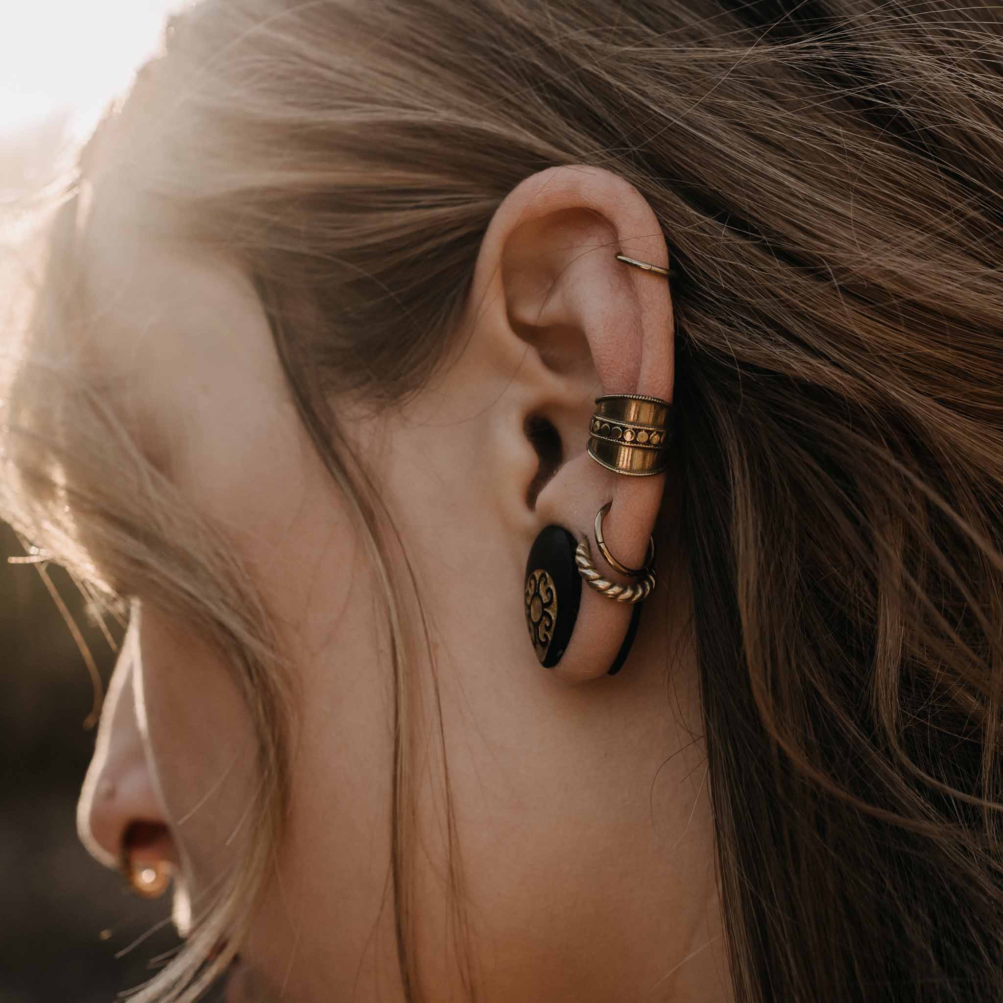 Ear cuff Quintus Oro