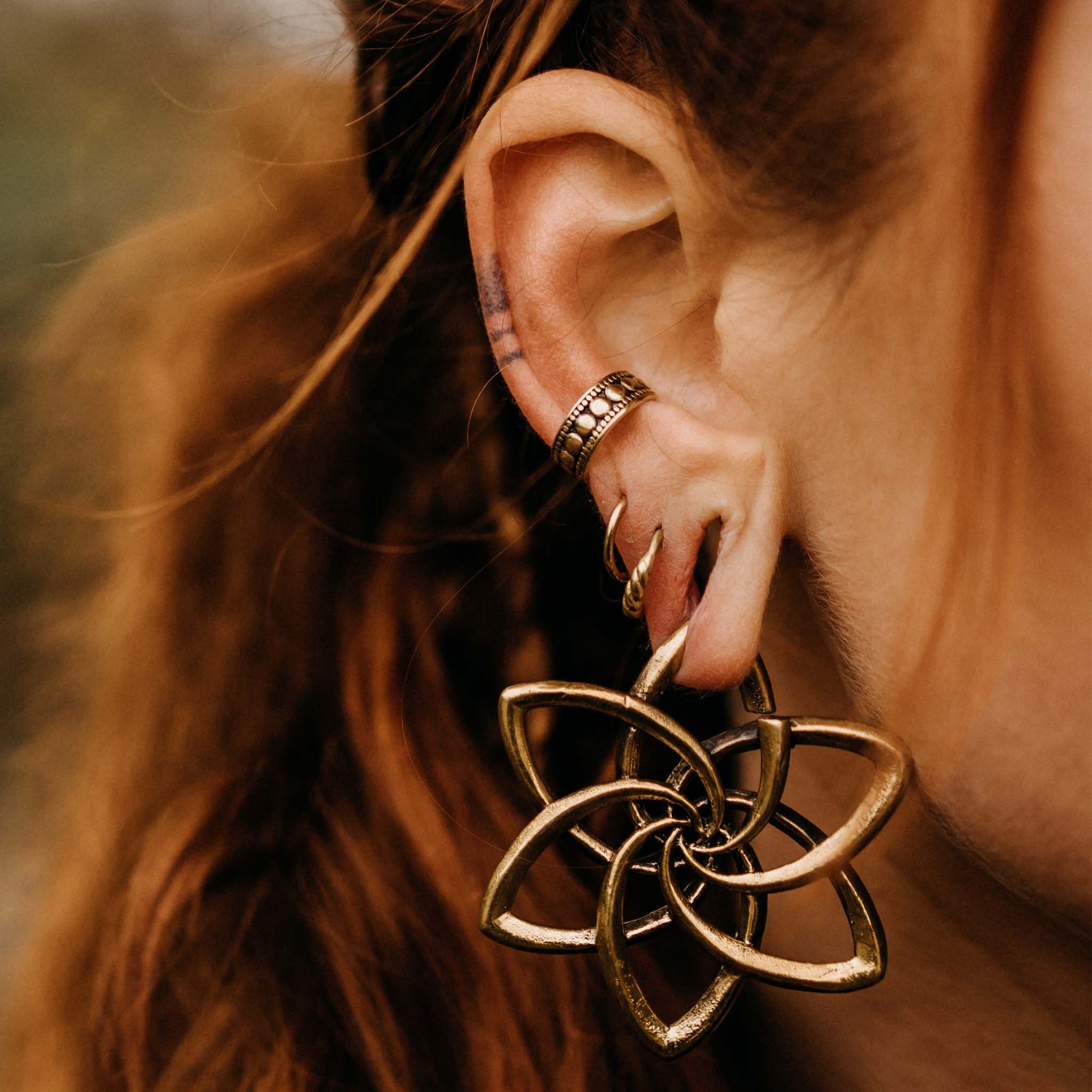 Ear cuff Aegir Oro