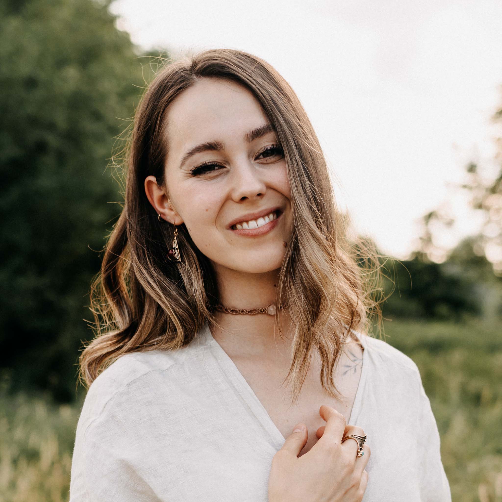 Elaruna Sand Rose Quartz Necklace
