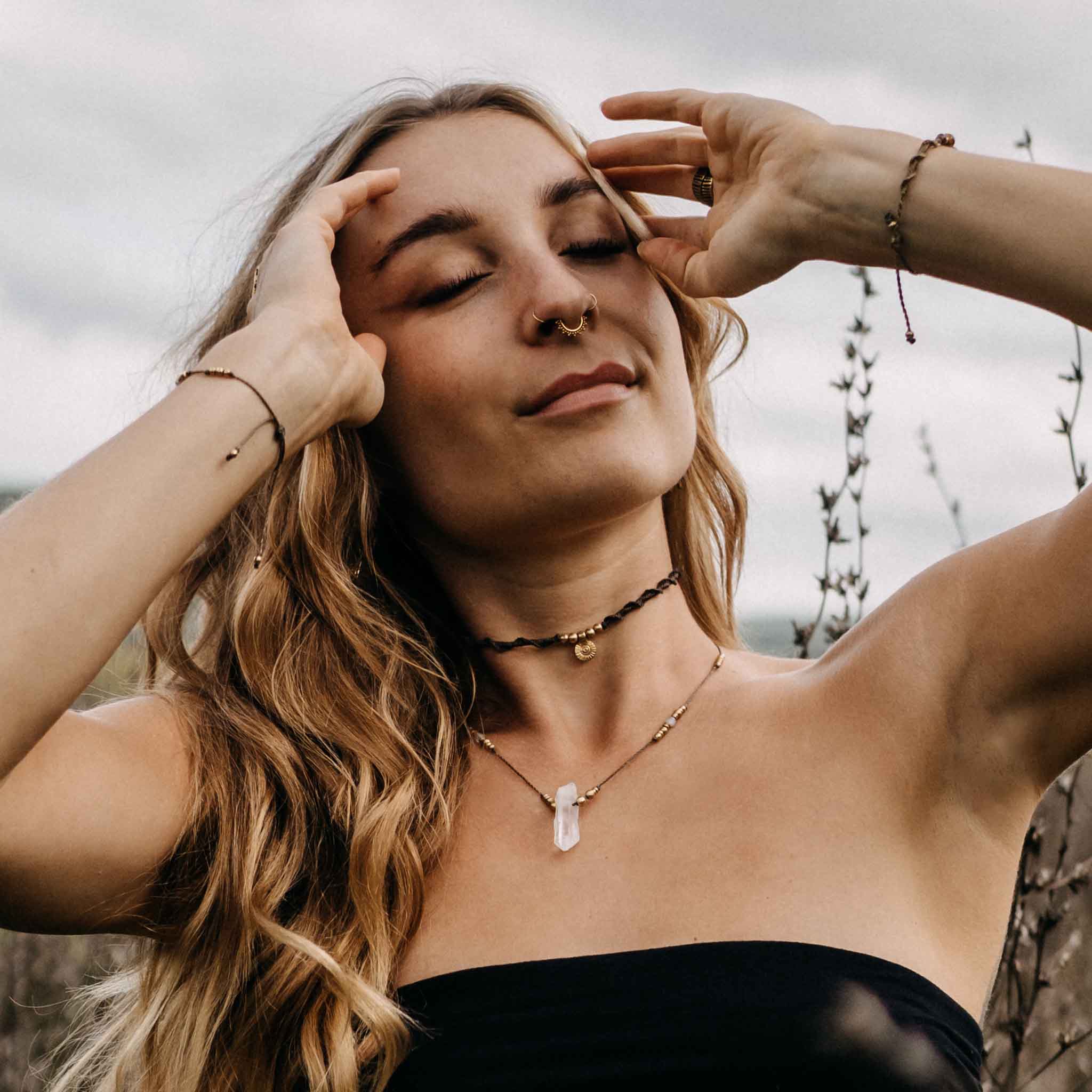 Rainha Brown Gold Necklace