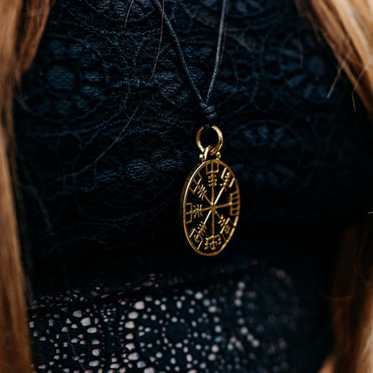 Halskette Vegvisir Filigran Gold