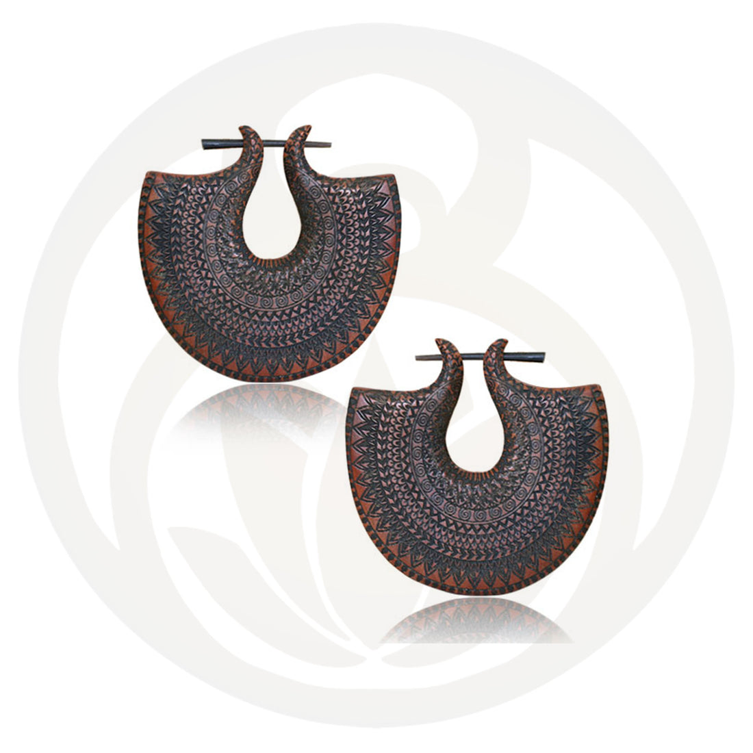 Akamu wood earrings