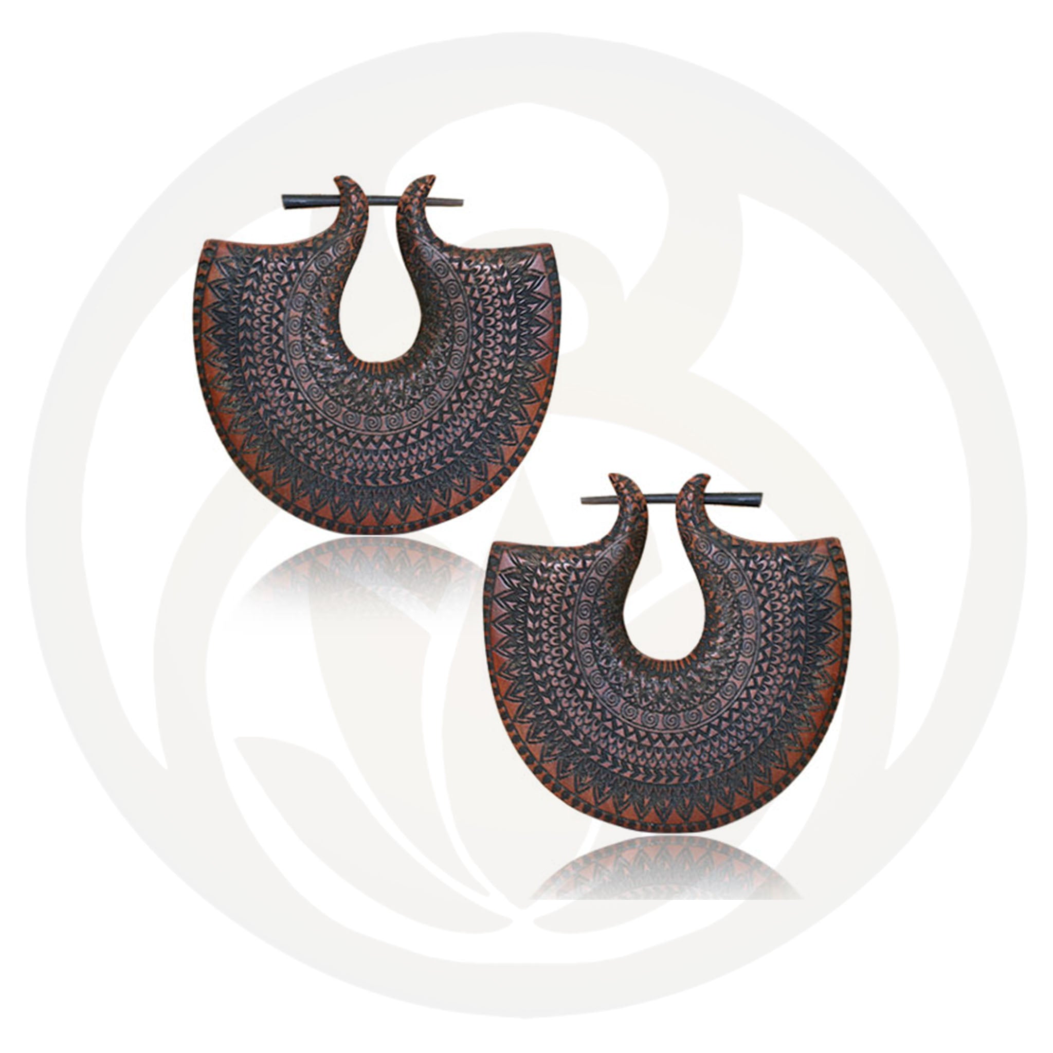 Akamu wood earrings