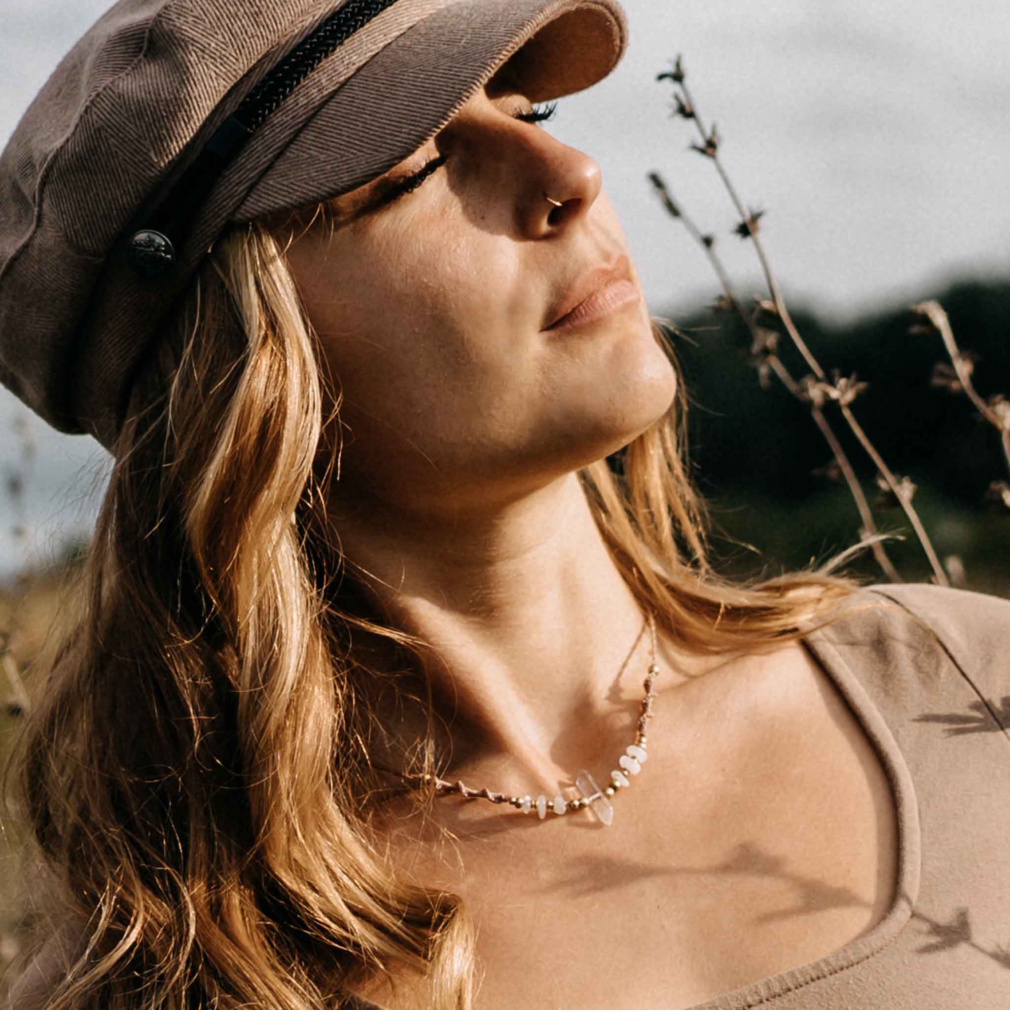 Elysira Gold Rose Necklace