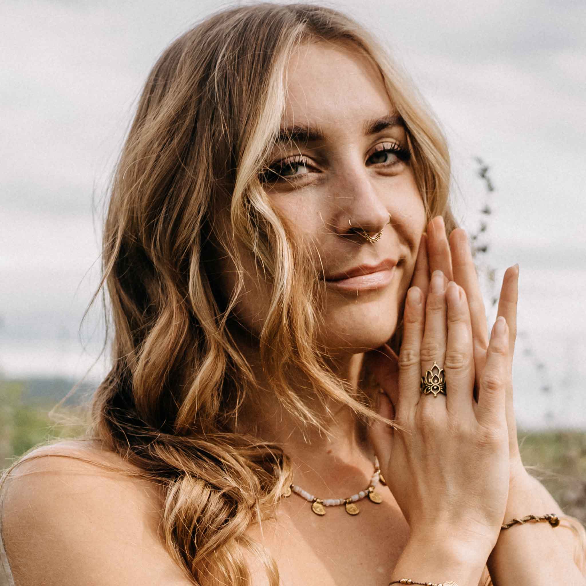 Necklace Zyphira Gold Sand