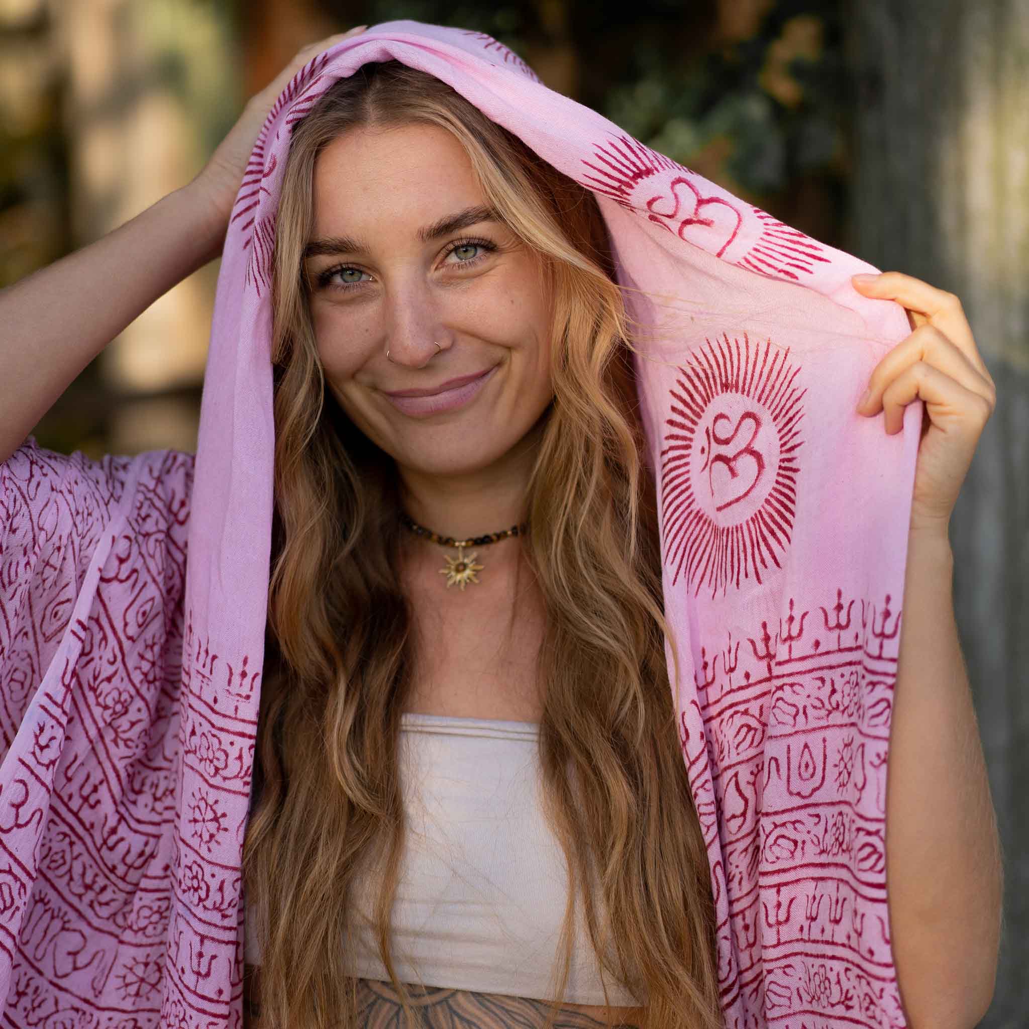 Mantra Tuch Sakura