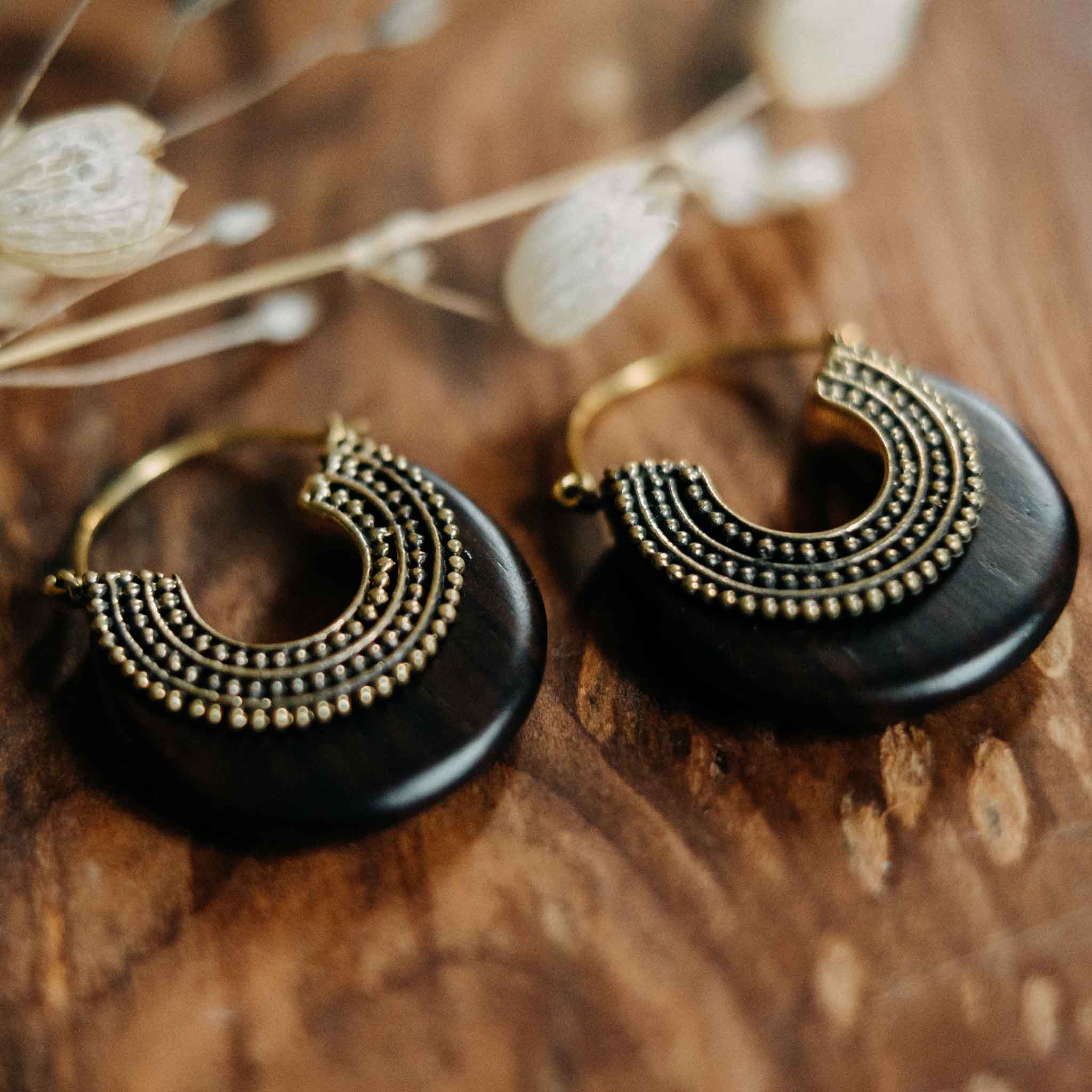 Ohrringe Tegan Holz Gold