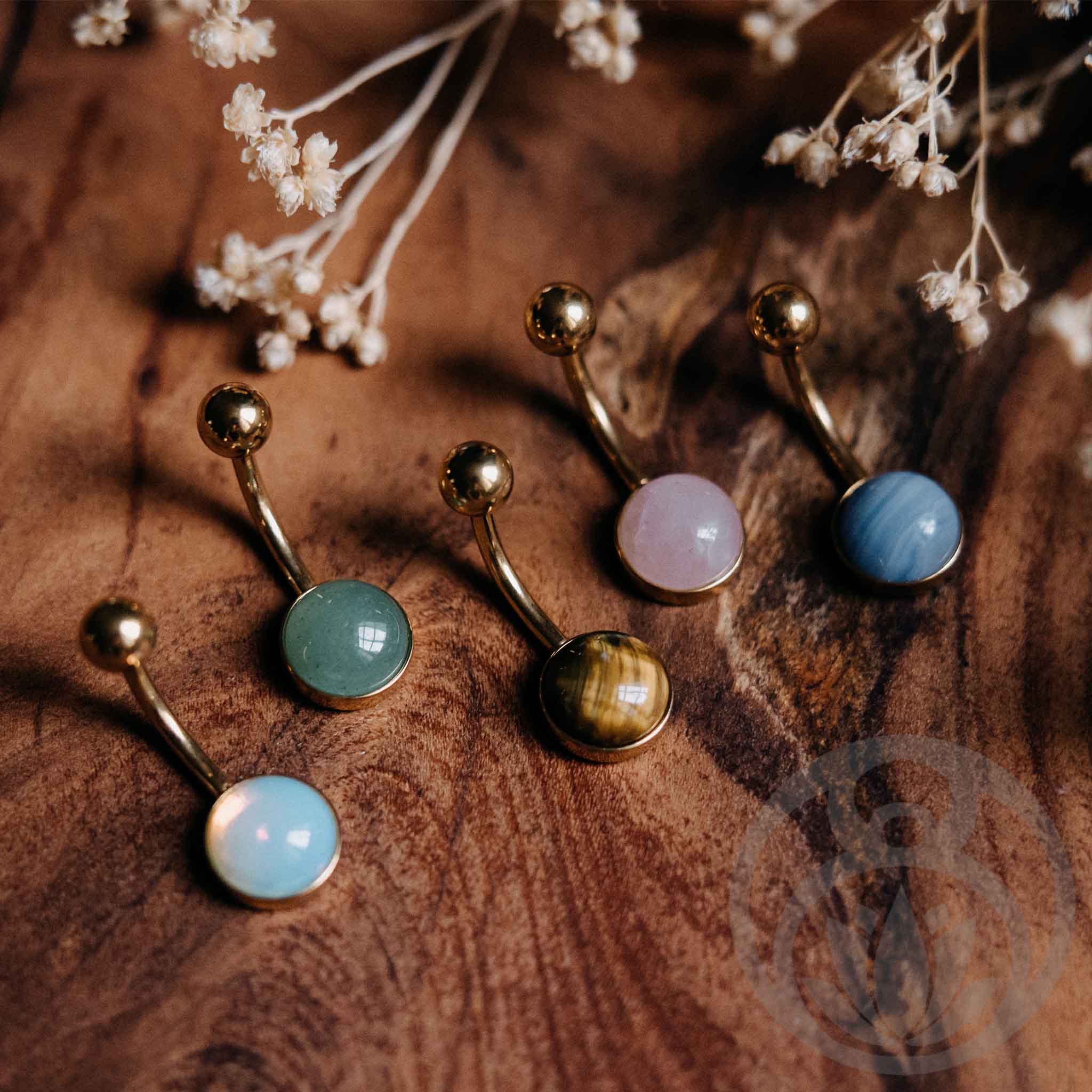 Belly button piercing Ira Agate Gold
