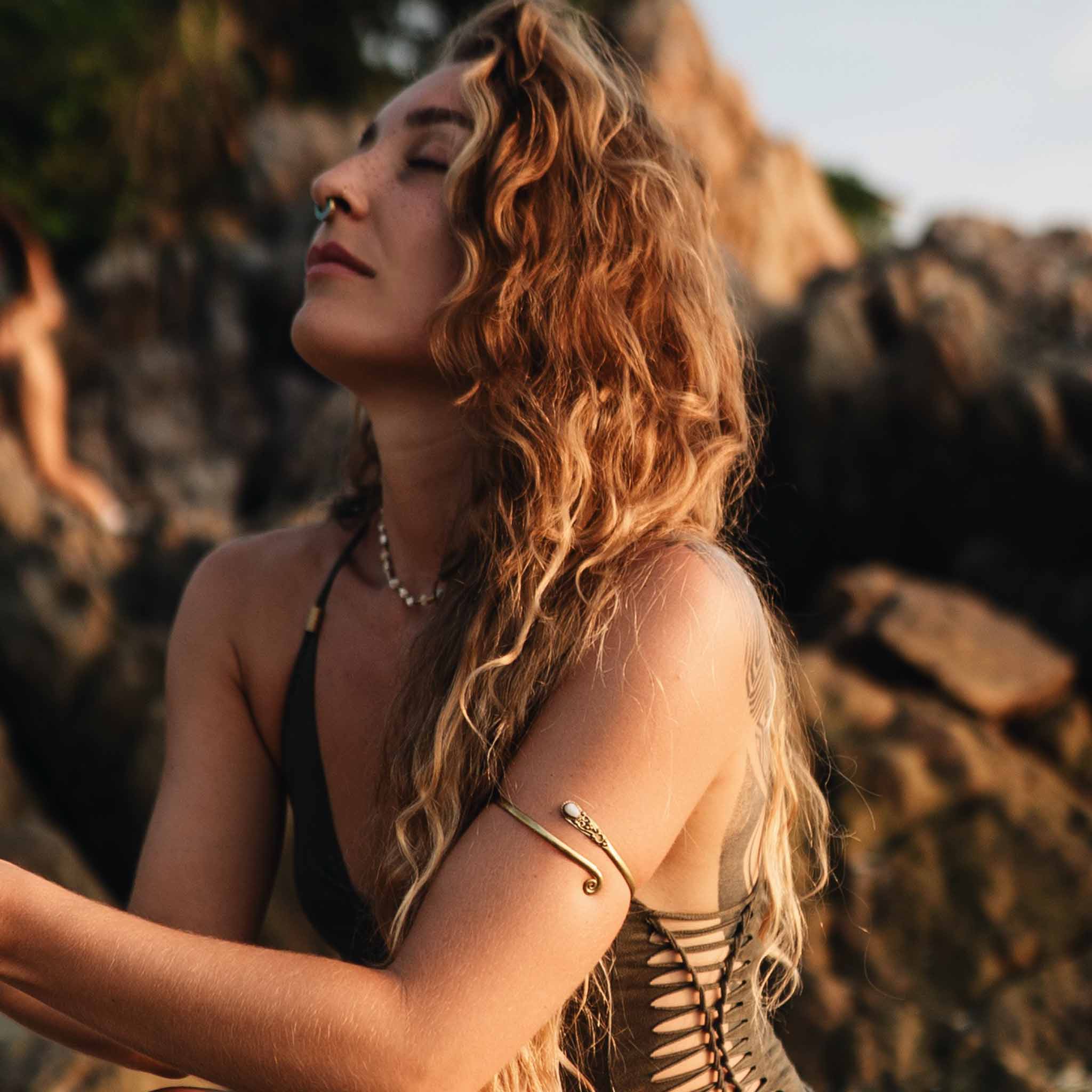 Upper arm band Mana Silver