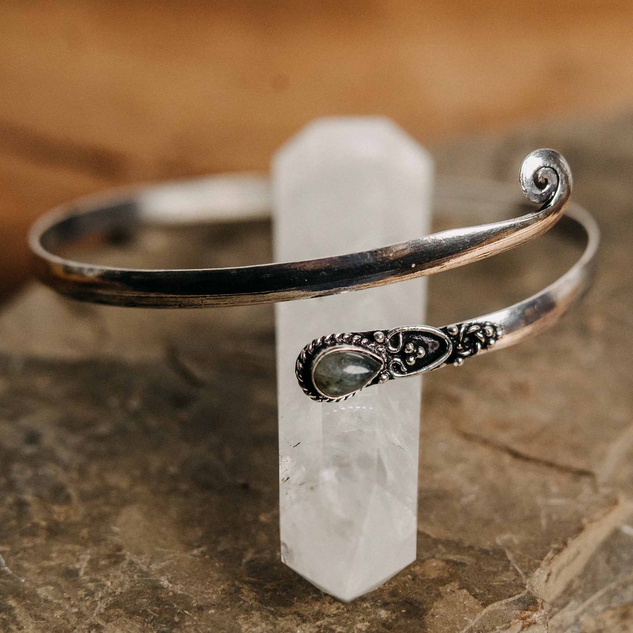 Upper arm band Mana Silver