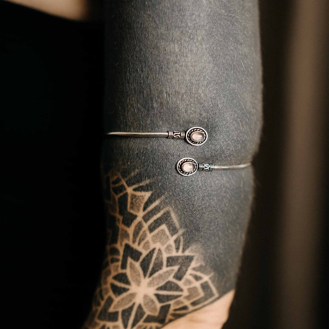 Junia Silver Upper Arm Bracelet