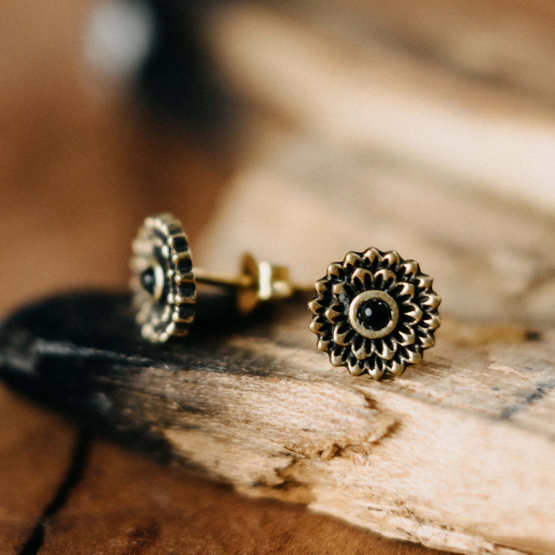 Azura Gold Onyx Stud Earrings