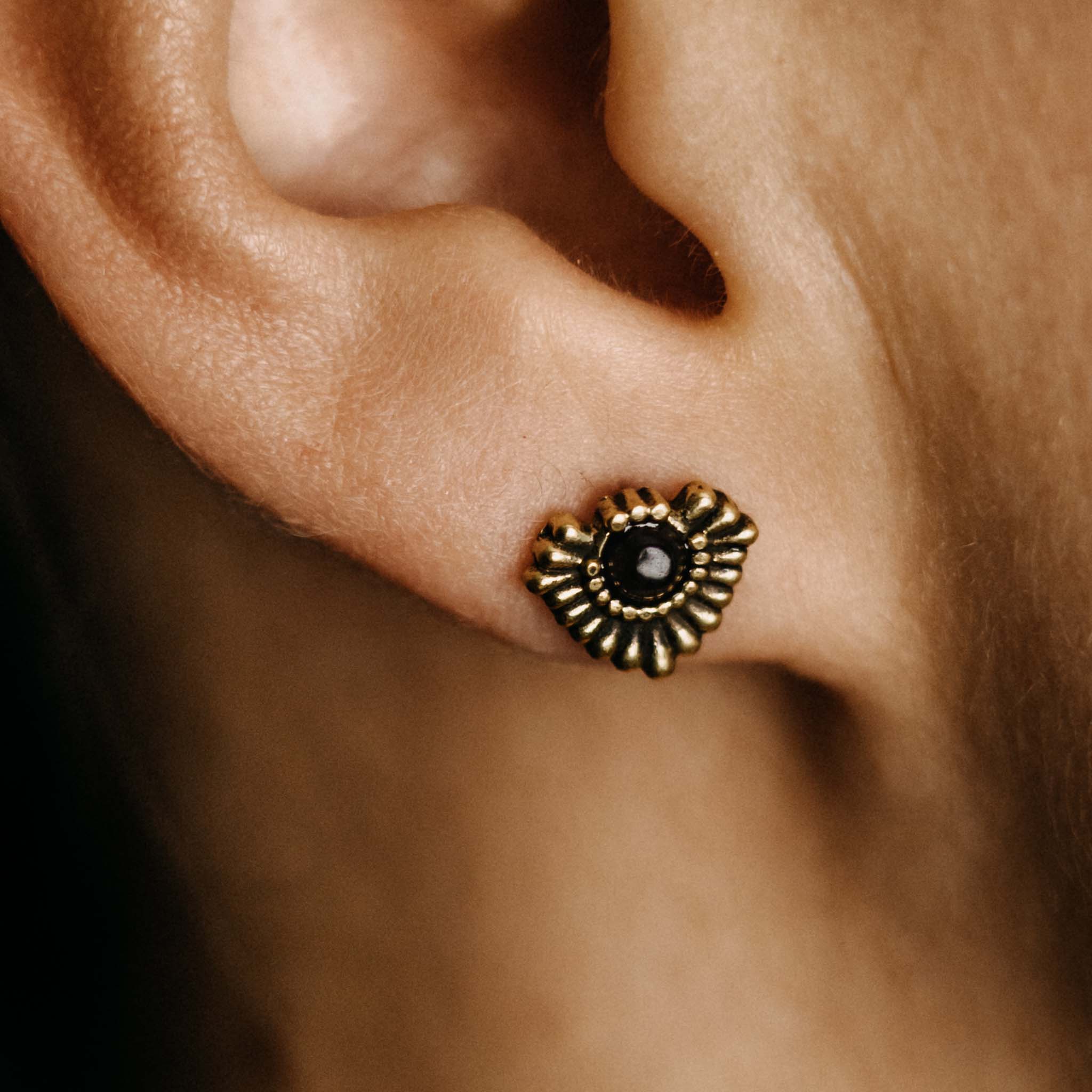 Bagus Gold Amethyst Earrings