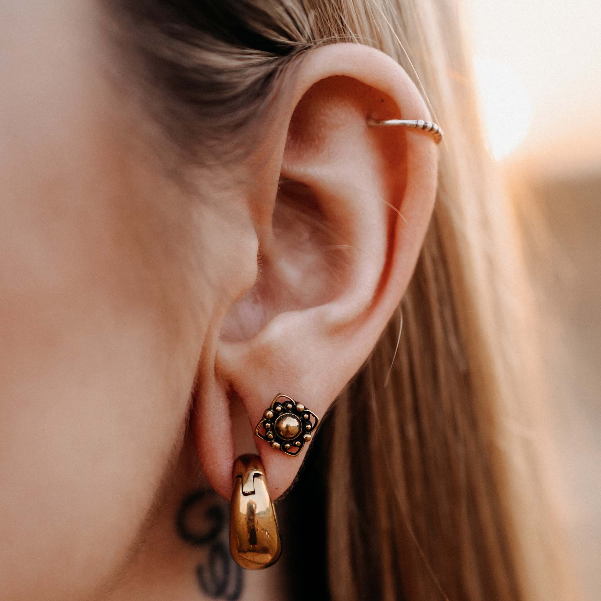 Jaluna Gold Earrings