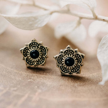 Mere Gold Onyx Stud Earrings