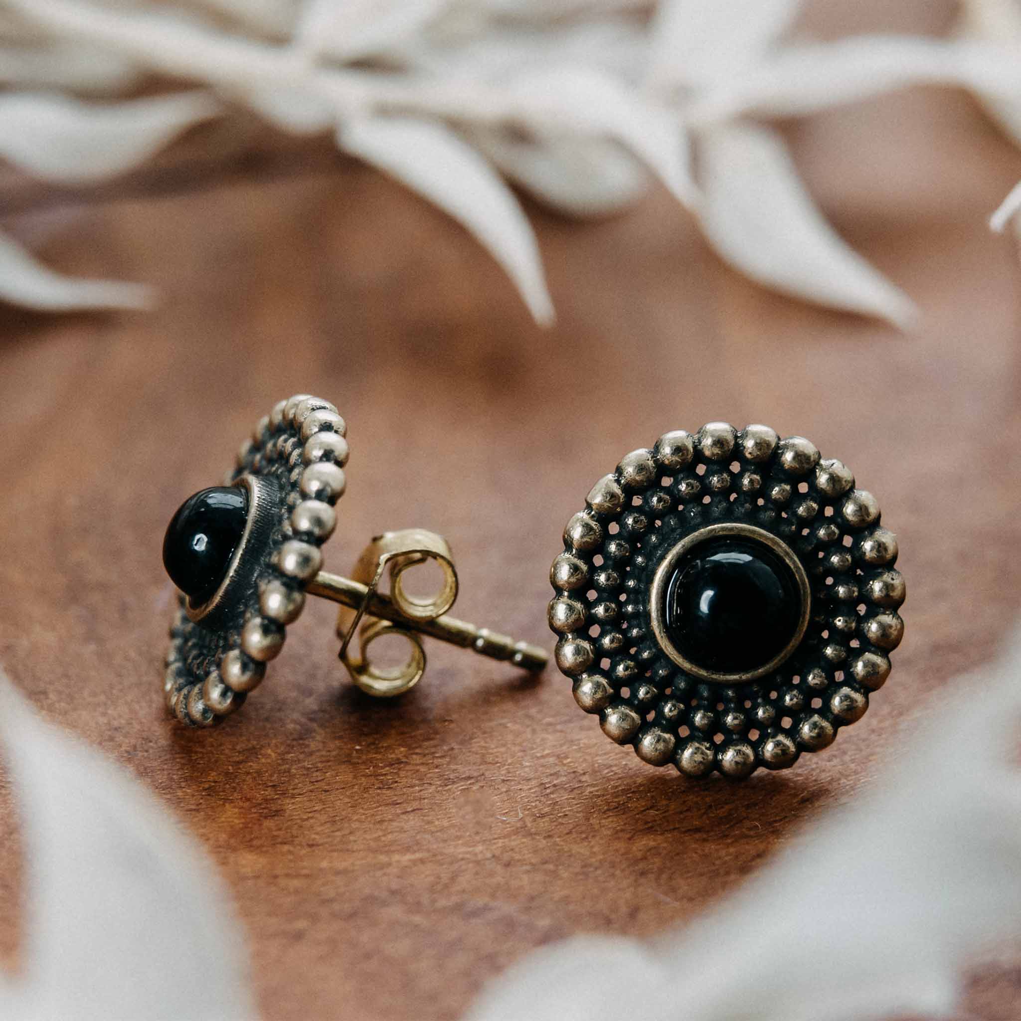 Kadek Gold Onyx Stud Earrings