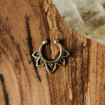 Fake Septum Ceallach Gold