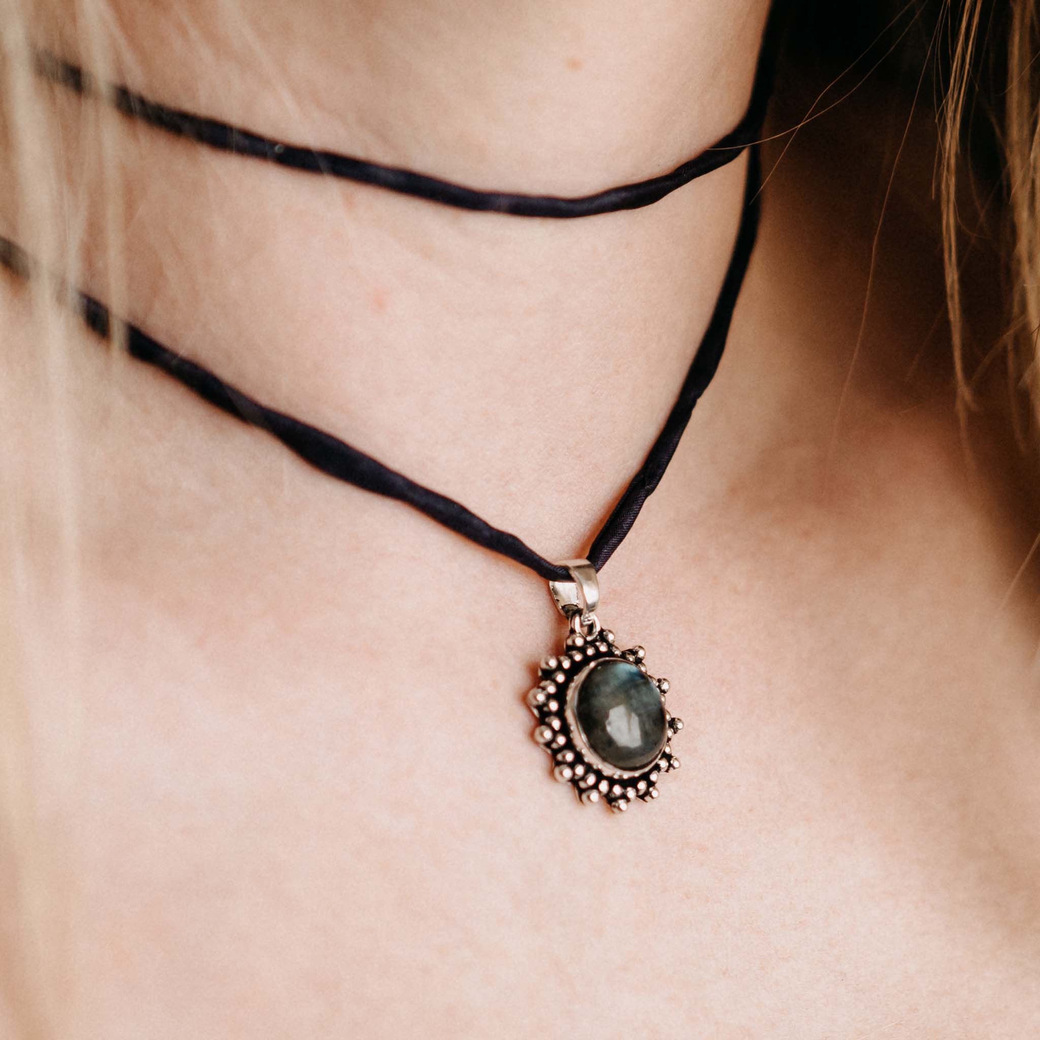 Kettenanhänger Deepa Labradorid Silber