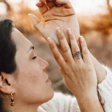Finger Ring Tree of Life