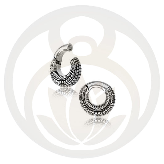 OG0038 A/B/C magnet hoop earrings silver